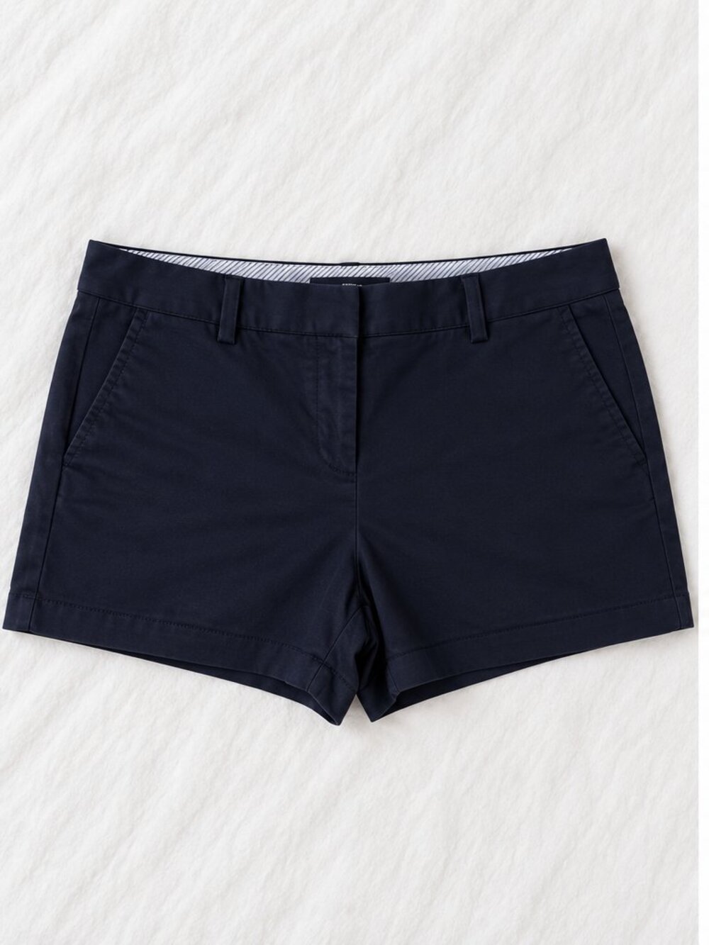 Lands’ End Navy Blue Tailored Chino Shorts Size 14P Petite